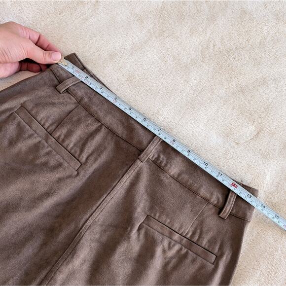 Marine Layer Rosie Faux Suede A-Line Skirt in Birch, size XS - Picture 7 of 7